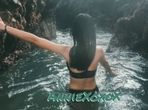 AnnieXoxoX