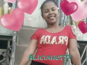 Aliciahotty