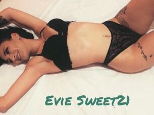 Evie_Sweet21