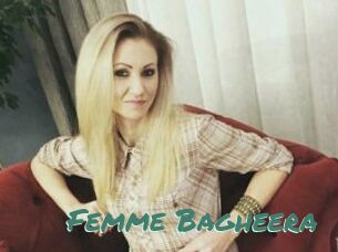 Femme_Bagheera