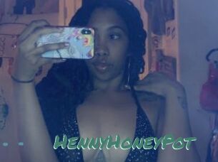 HennyHoneyPot