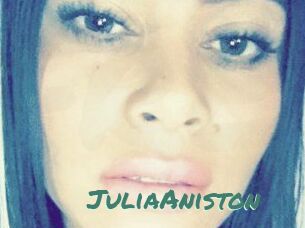 Julia_Aniston