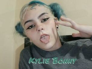 Kylie_Bonny