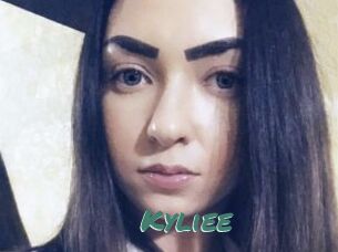 Kyliee_