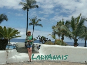 LadyAnais