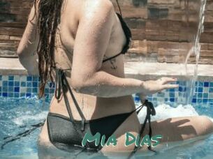 Mia_Dias
