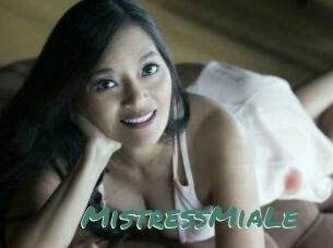 MistressMiaLe