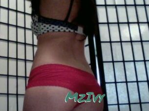 MzIvy