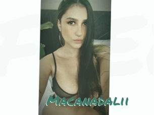 Macanadalii