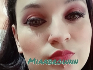 Miaabrownn