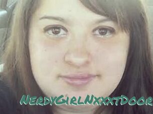 NerdyGirlNxxxtDoor