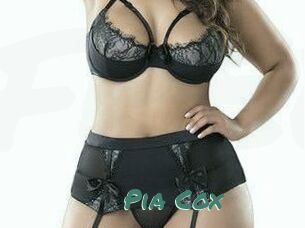 Pia_Cox