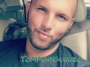 TommmyGunner