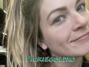 Vickiegoldxo